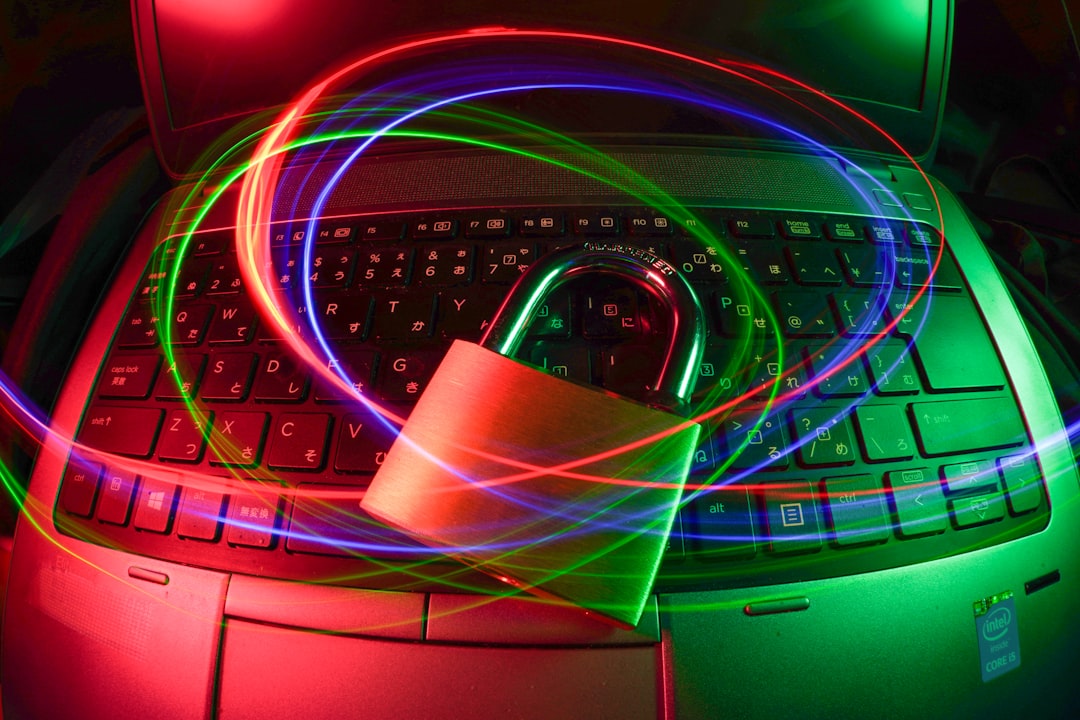 Protege tu dominio: privacidad WHOIS y renovaciones