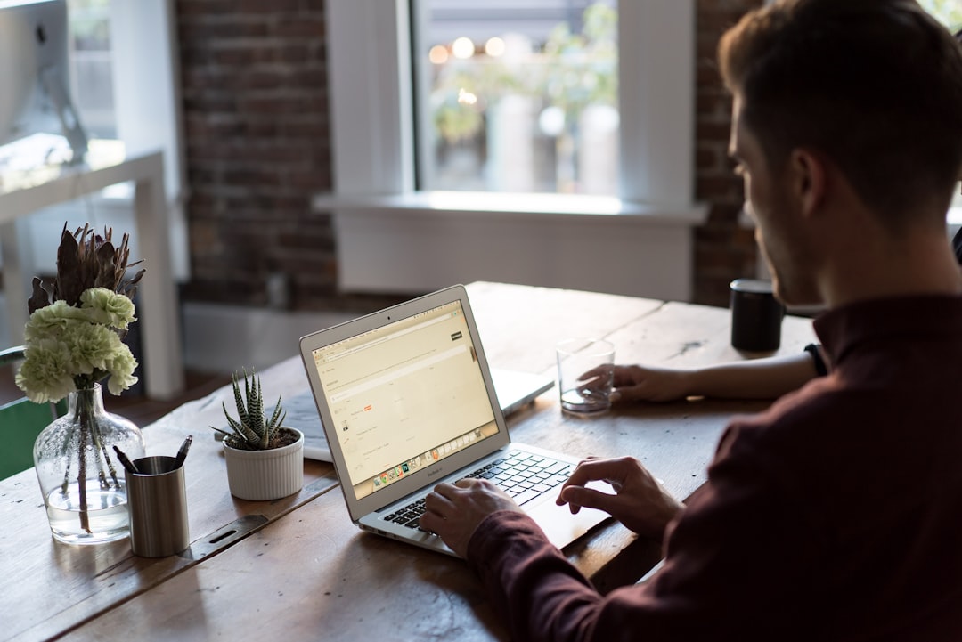 Cómo configurar tu correo profesional